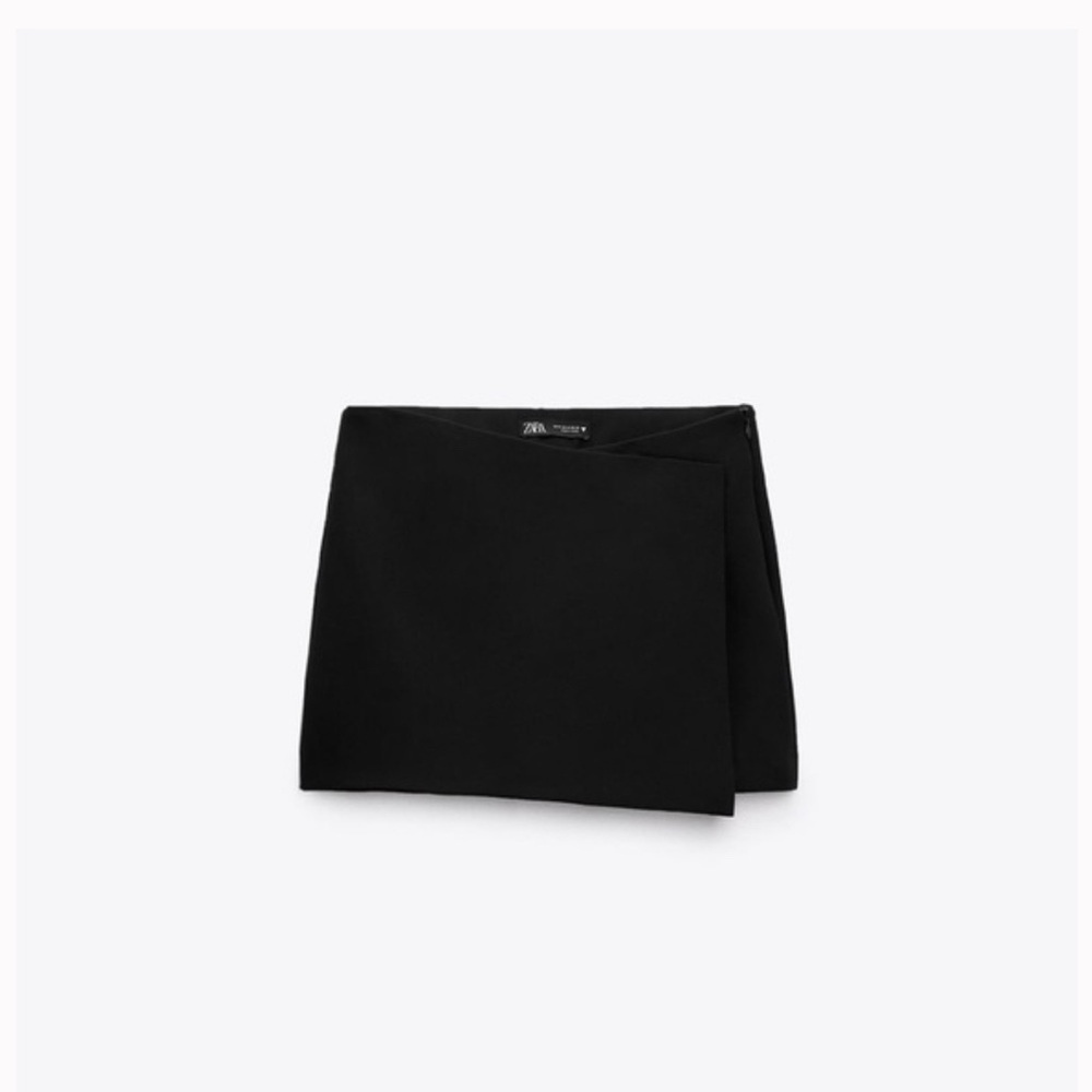 NWT Zara Black Pencil Mini Skirt for Work or Fun 💁🏻‍♀️👗❤️🥰😍